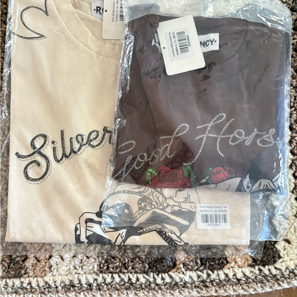 Good Horses Brown Tee with Red Rose Design - Picture 2 of 3